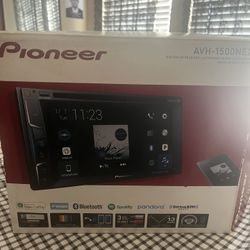car radio, Pioneer AVH-1500, Bluetooth Radio & Toyota Radio Replacement Interface
