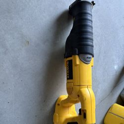 DEWALT DC385 Reciprocating Saw 18V Cordless