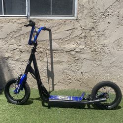 Mongoose  Scooter kids   H/34in  L/4feet