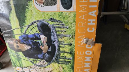 DELUXE HAMMOCK CHAIR