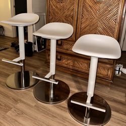 Ikea Janinge Bar Stools for Sale in Everett WA OfferUp