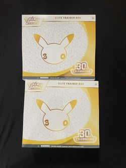 Pokemon 30th Celebration ETB