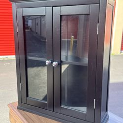 Wall Hanging Cabinet 