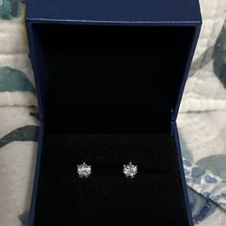 Moissanite Stud Earrings 0.5 Ct