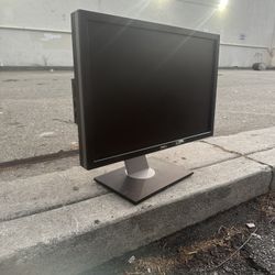 Monitor For Sale Dell