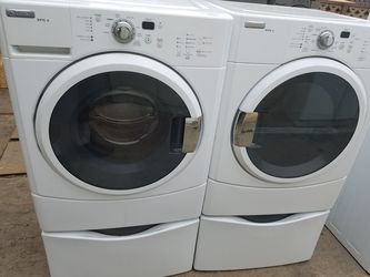 Washer and dryer good condition