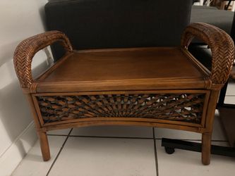 Pier 1 Imports Rattan & Wicker Accent Table – Vintage Coastal Boho