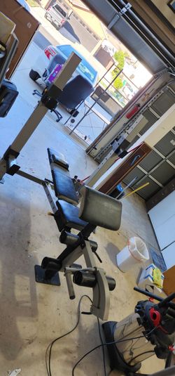 Gym bench