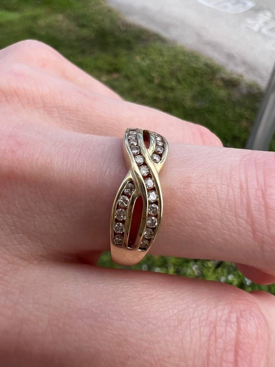 10k yellow gold diamond infinity ring