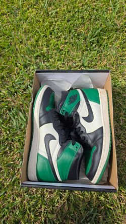 Jordan 1 Pine Green size 10.5 Men