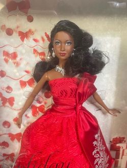 New Holiday Barbie Doll 2012 AA
