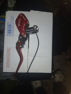 NEW Fireyou Racing Front Brake Master Cylinder & Adjustable Lever (Red/Black)