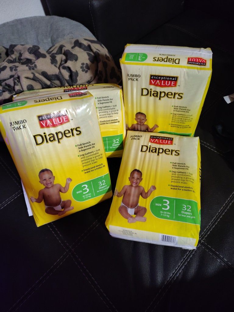 4packs Of 32 Diapers   Size 3   