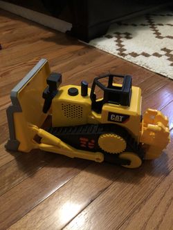 car for child with sounds