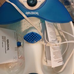 BRAND NEW FOOT MASSAGER $25