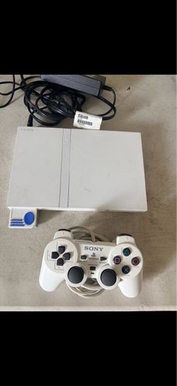 Ps2 console white American rare console with memory card and matching controller