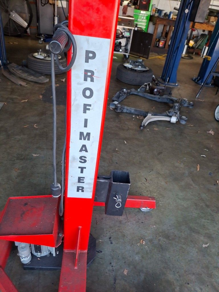 Profimaster Vehicle Lift