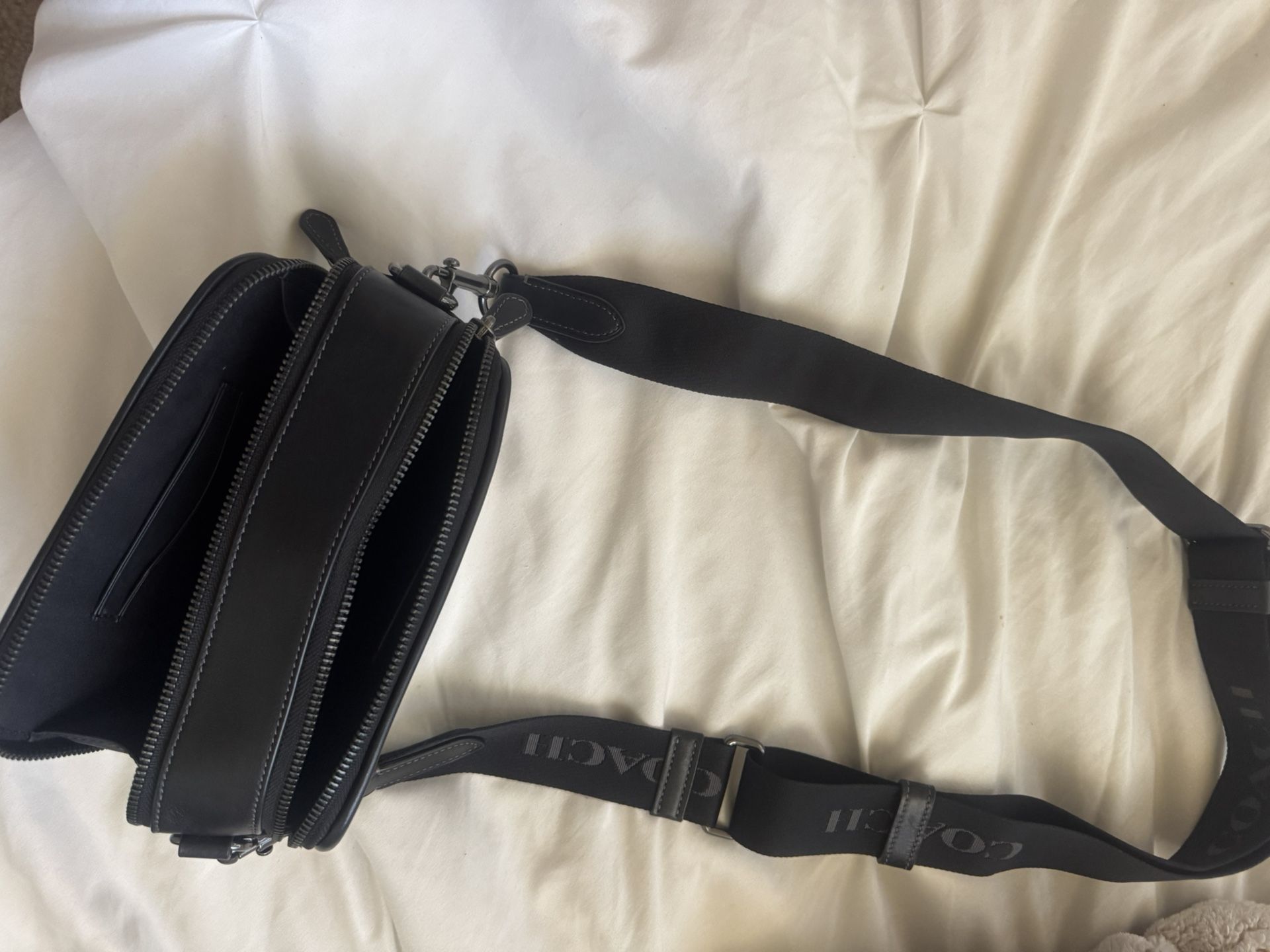 Coach Purse: Wyatt Crossbody Bag In Signature Canvas