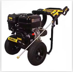 DEWALT 4400 PSI 4.0 GPM Gas Pressure Washer with 420cc Engine, Triplex Pump, Commercial Cold Water Power Washer