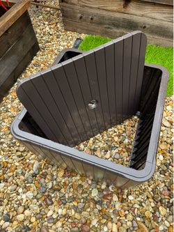 Outdoor umbrella holders/side tables