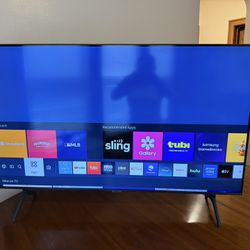 Samsung 50” UHD 4K Smart TV – Like New, Works Perfect