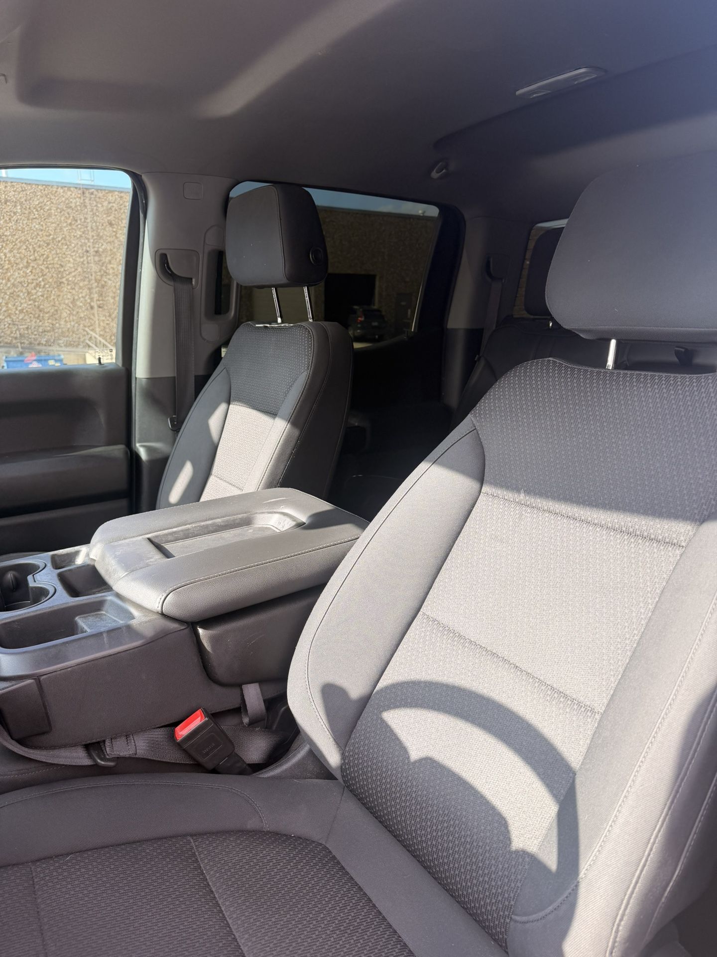 2019–2022 Chevy Silverado 1500 OEM Cloth Seats – Crew Cab