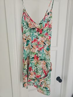 NEW WOMAN DRESS SIZE XL
