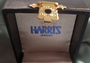 Beautiful Unique Ring