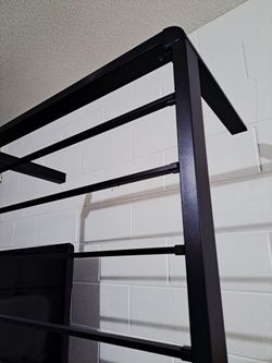 Twin size frame_ mattress