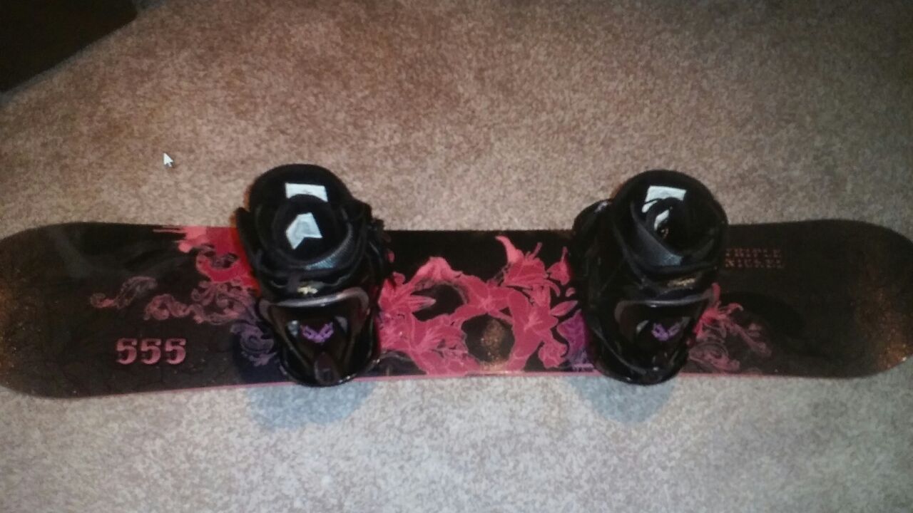 Triple Nickel Womens 555 Snowboard with Bindinds & Boots