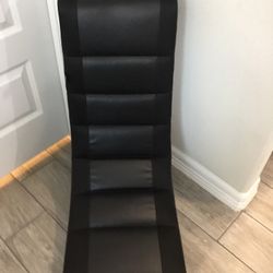 Rocker Chair 
