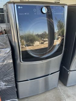 LG Dark Stainless JUMBO SIZE ULTRA CAPACITY Electric Dryer