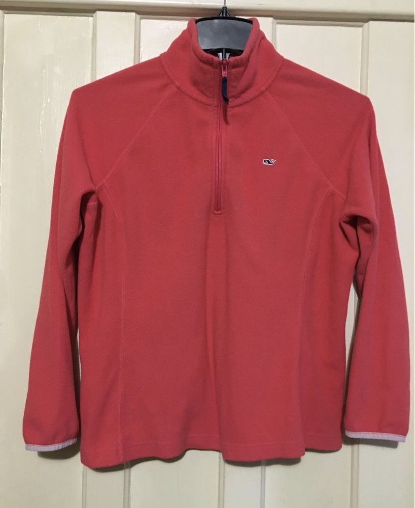 Vineyard Vines women’s fleece sweater large