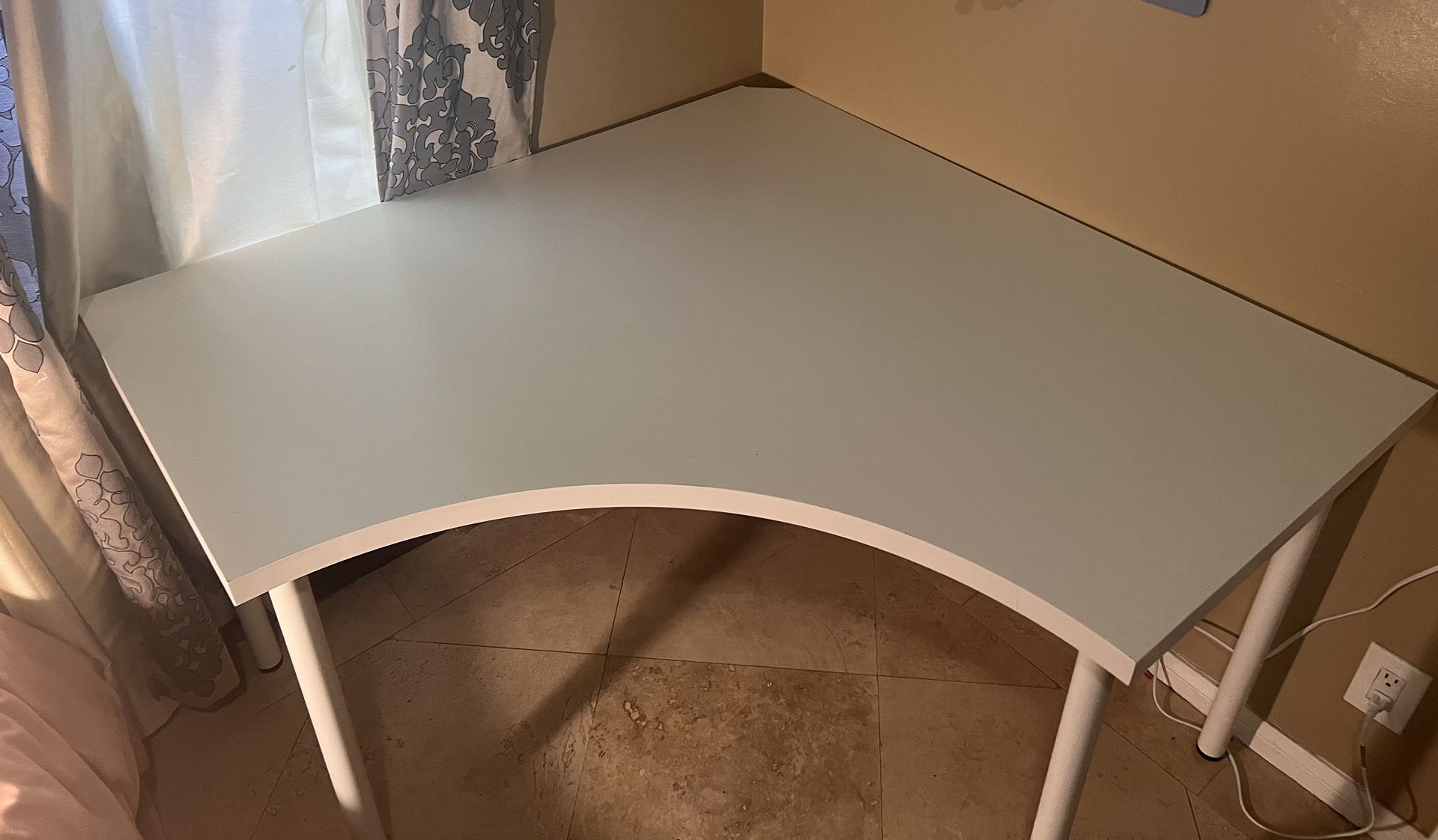 Ikea white corner desk