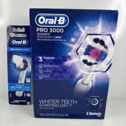 Oral-B Pro 3000 3D White Rechargeable Toothbrush + 3 Precision Clean Heads NEW 