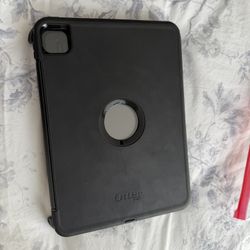iPad Pro 11inch Otterbox Case 