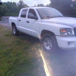 2008 Dodge Dakota