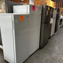 Brand New Freezers Available 1 Year Warranty Prices Vary Financing Available 