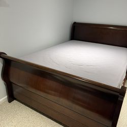 Rubber Wood Sleigh Bed Frame