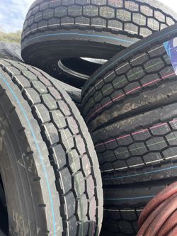 Semi Truck Tires / Nuevas