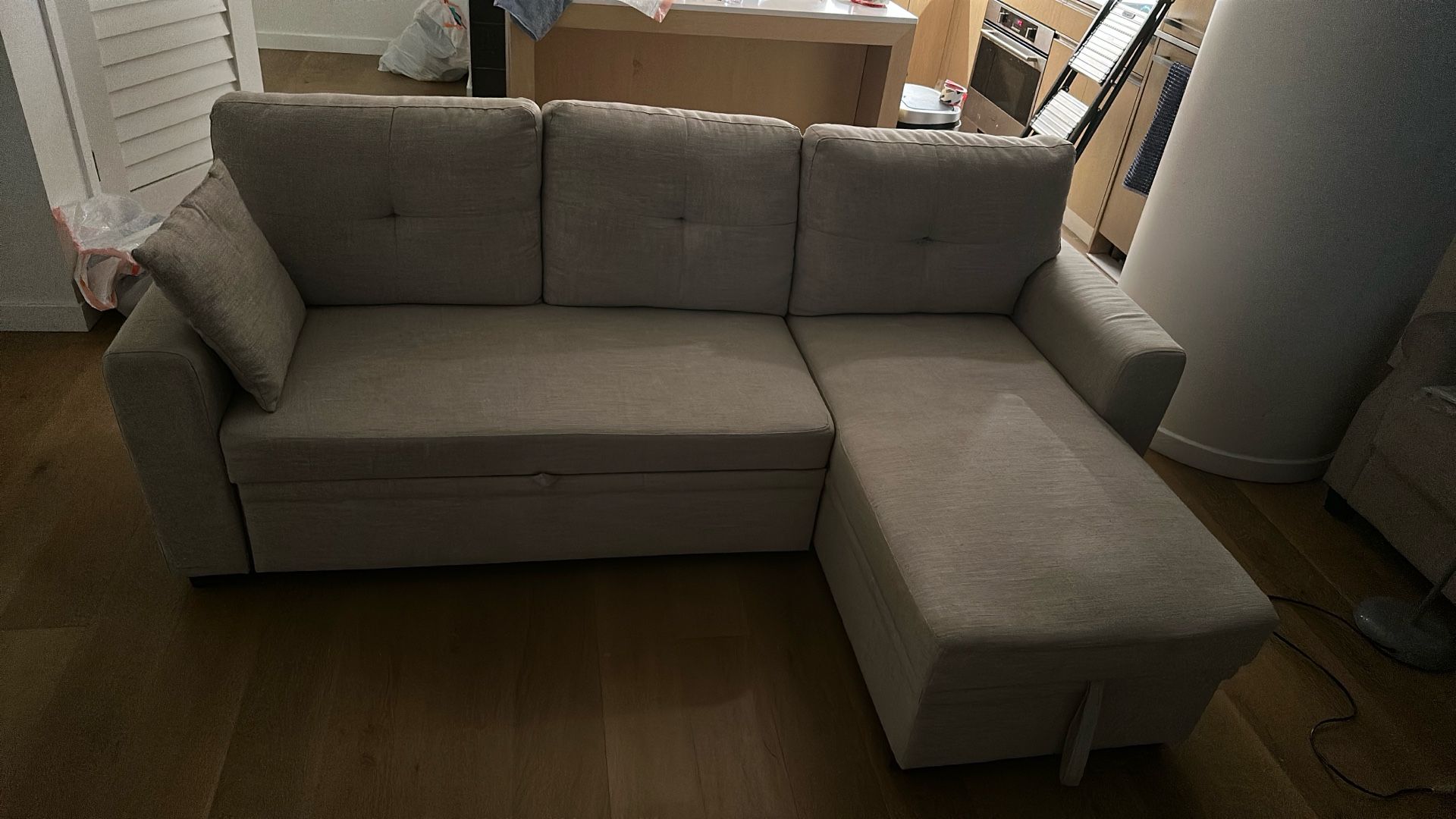 4 Seater Sleeper Sofa With Storage