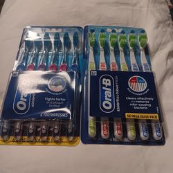 ORAL B ADVANCED CLEAN TOOTHBRUSHES 2 PACK