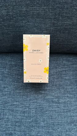 Daisy Marc Jacobs