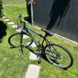 Roadmaster Granite Peak Bike