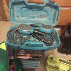 Makita Duel Corded Sanders