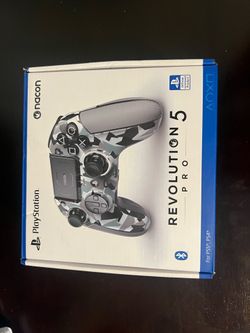 Gaming Controller - Revolution 5 Pro