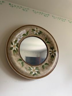 2 wall mirrors
