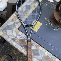 Tennis Racket 