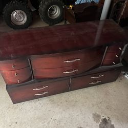 Bassett Bedroom Set