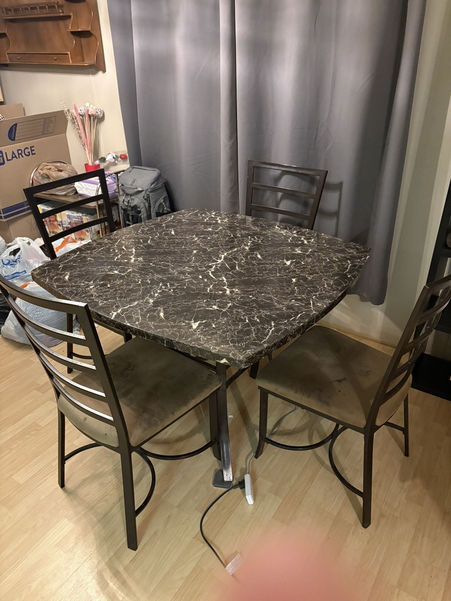 Kitchen Table and Chairs